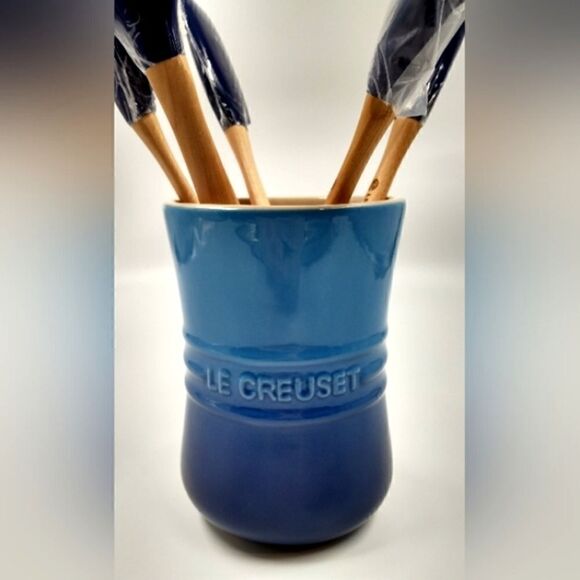 Le Creuset Jar & 6  Utensils Set Kitchen Home Accessories NIB - Picture 3 of 16